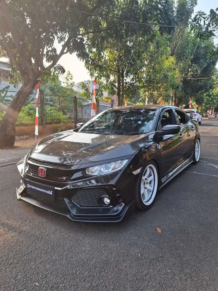 Honda Civic Hatchback 2018 Full Modif