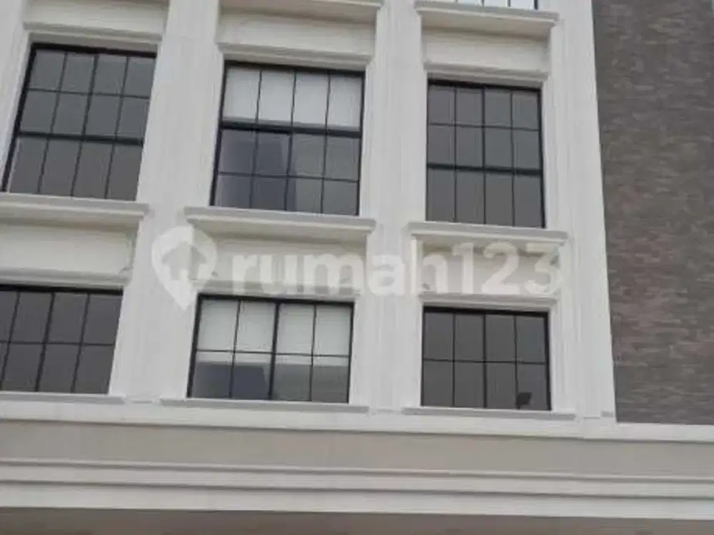 Disewakan Rumah di Green Royal Condo House Semanan, Jakarta Barat