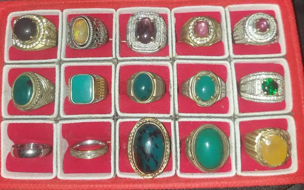 Ruby Kalimaya Tsavorite Bacan Yellowsafir