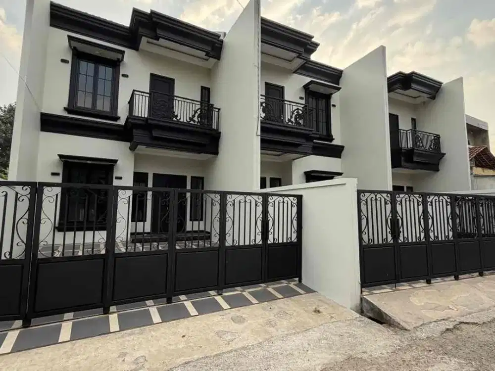 Dijual Rumah 2 Lantai di Raden Saleh Depok