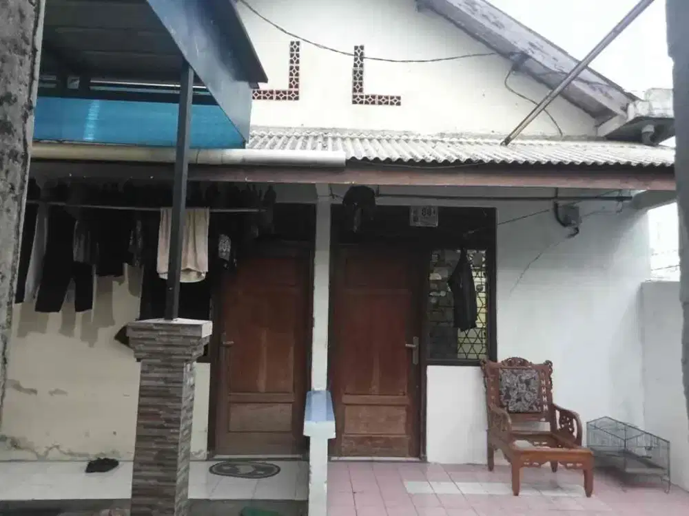 Kontrakan 2 Pintu