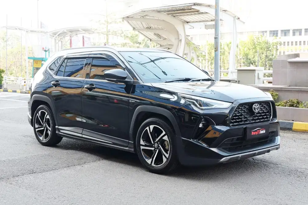 TOYOTA YARIS CROSS 1.5 HYBRID GR TSS 2023