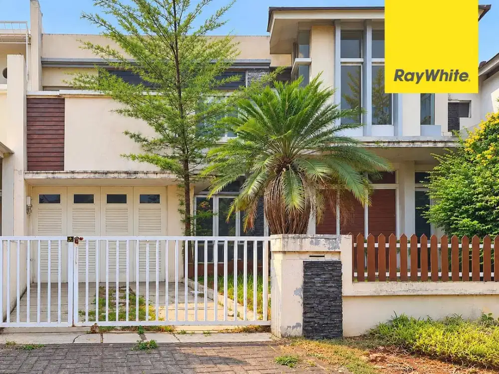 Rumah di Boulevard Kota Wisata Cibubur