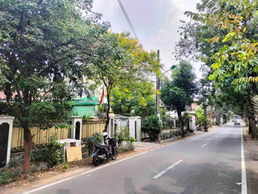 Dijual Melalui Lelang