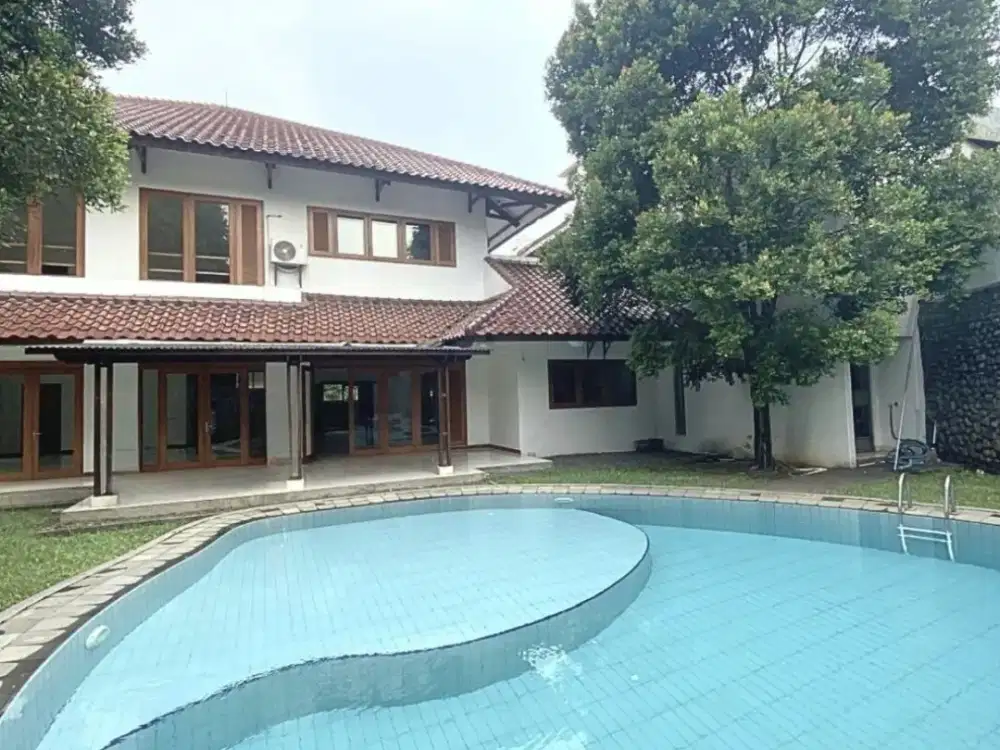 Disewakan Rumah Luas di Cilandak/Cipete Jakarta Selatan | Std103