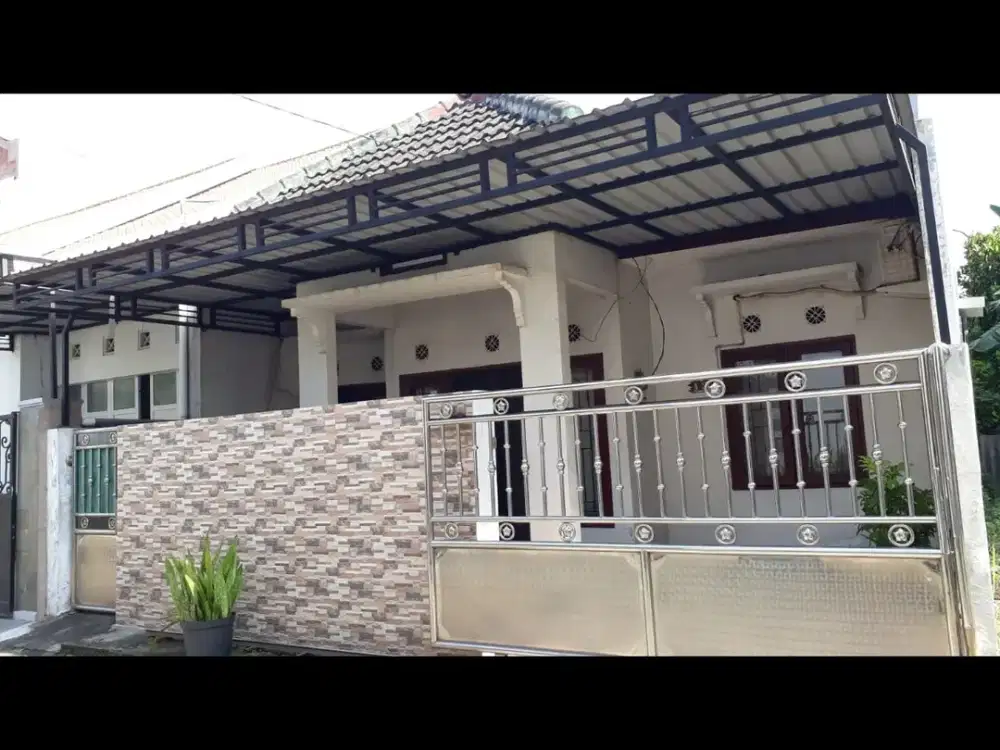‼BUTUH LAKU CEPAT‼ Rumah Siap Huni 1  Lantai di Perumahan Griya Jambangan Surabaya