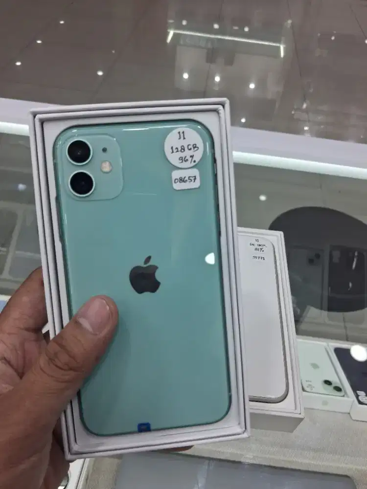 IPHONE 11 cicilan cukup pake KTP