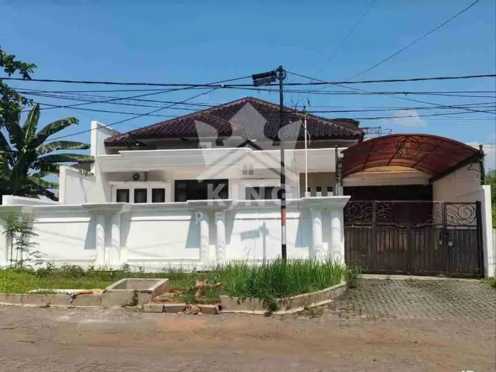 Di Sewakan Rumah Mewah Kamar Banyak