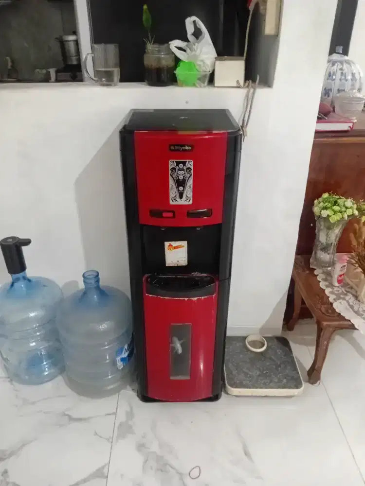 Dispenser Miyako wdp200