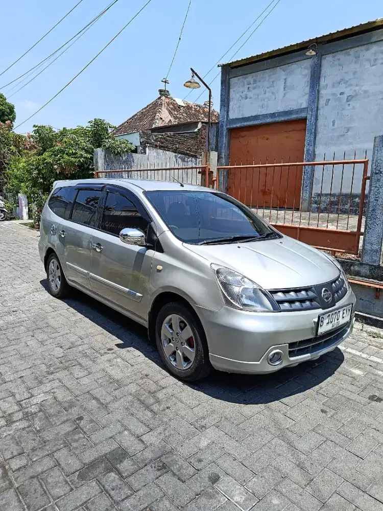 Grand Livina XV Matic 2007