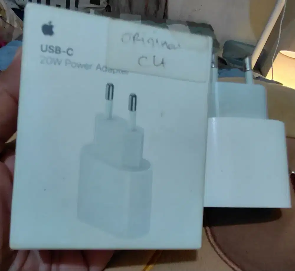 Charger iPhone ori 20w