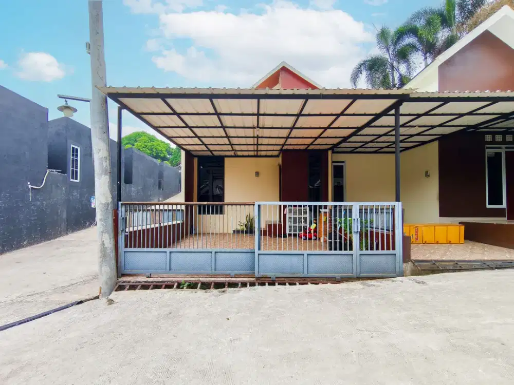 Rumah SHM 16 Menit ke Mall Paradise Walk Serpong Dibantu KPR J-55343