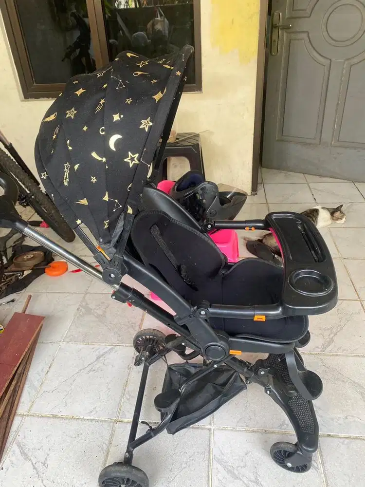 Stroller dua arah