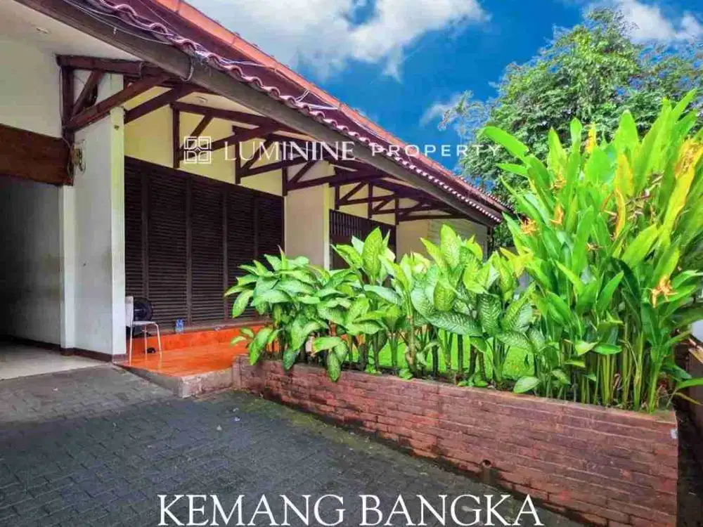 RUMAH OLD MONEY DI KEMANG BANGKA, LOKASI PREMIUM - JAKSEL