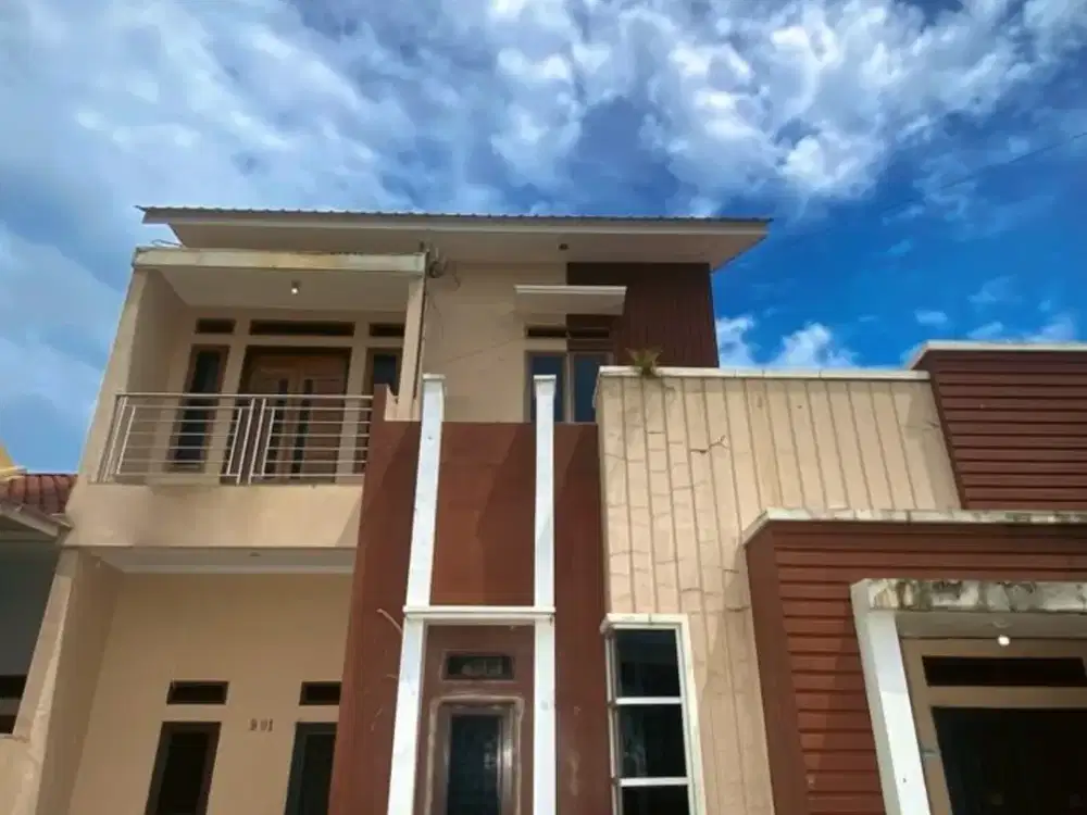 Jual Cepat Rumah di Binjai Selatan 2 Lantai hanya 300 Jutaan