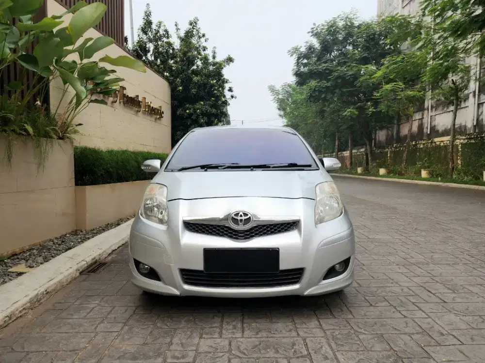Toyota Yaris 1.5 E Matic 2010