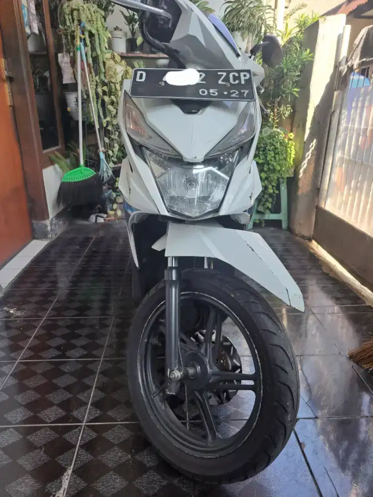 Honda beat eco 2017