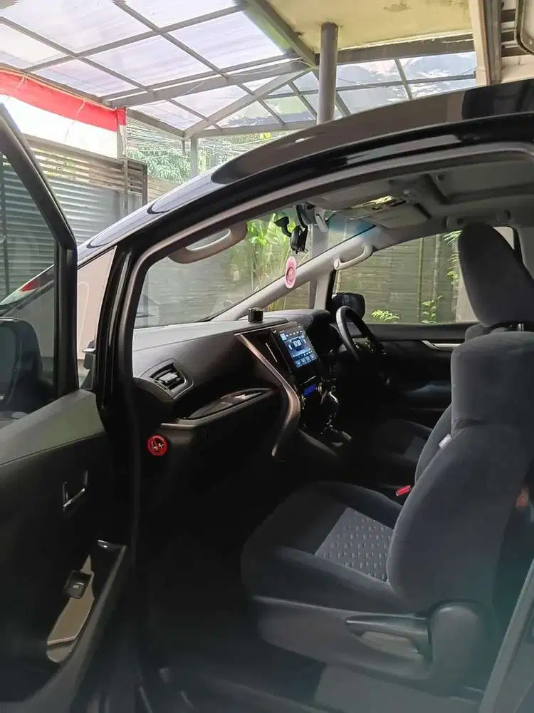 Toyota Vellfire 2015 Bensin