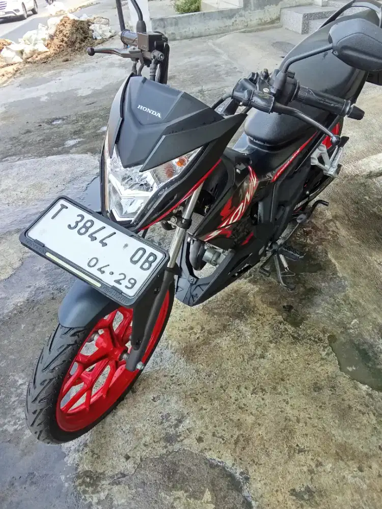 Sonic special edition pemakaian 2024 rakitan 2023 kilometer 100