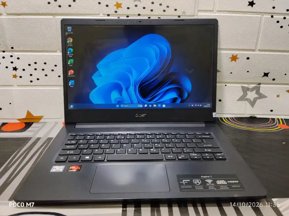 Jual cepat aja nih acer Aspire 3 AMD Athlon RAM 8 GB SSD 128 gb