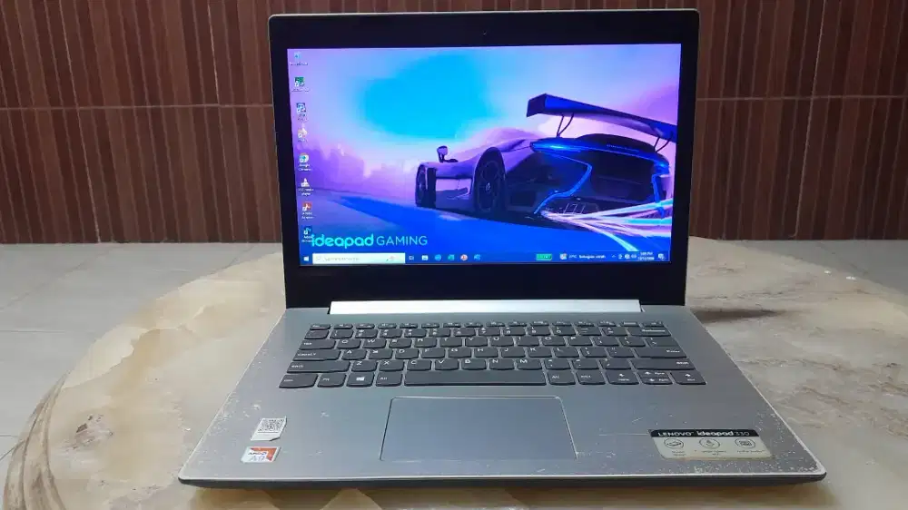 Laptop Ideapad330 AMD A9 Ram 8GB ssd m2 256GB Radeon R5 Graphics