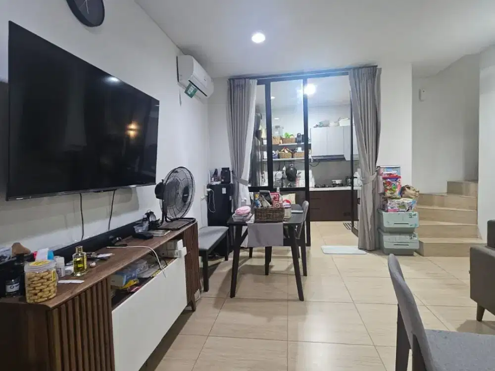 Dijual Rumah Full Renovasi Cendana Essence, Lippo Karawaci