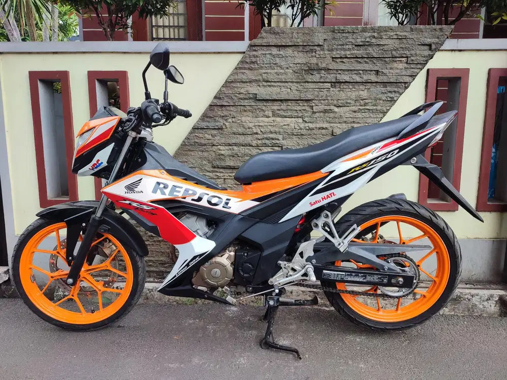 HONDA SONIC TAHUN 2016 REPSOL