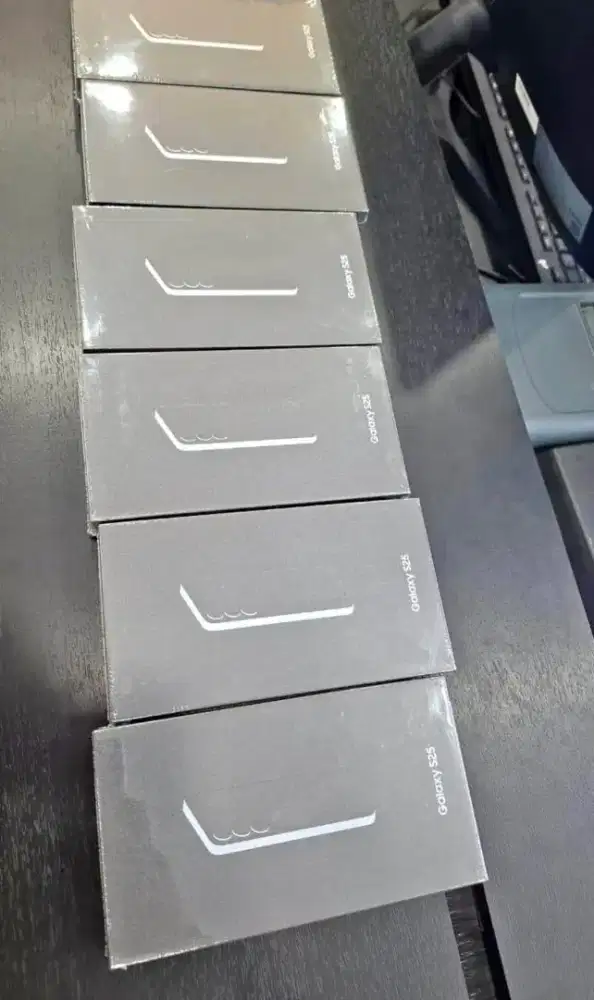 10,899‼️ Penghabisan Stok‼️

SAMSUNG S25 BASIC‼️NEW, SEGEL, RESMI SEIN