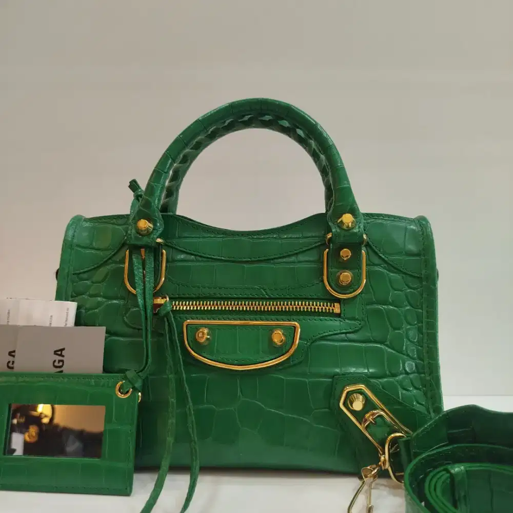 Balenciaga mettalic