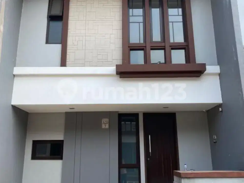 Disewakan Rumah 2 Lantai Siap Huni di Mozia Amarine BSD