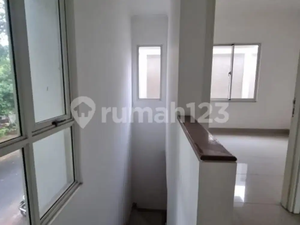 Dijual Cepat Rumah Hadap Selatan SHM di Cluster Edison Gading Serpong