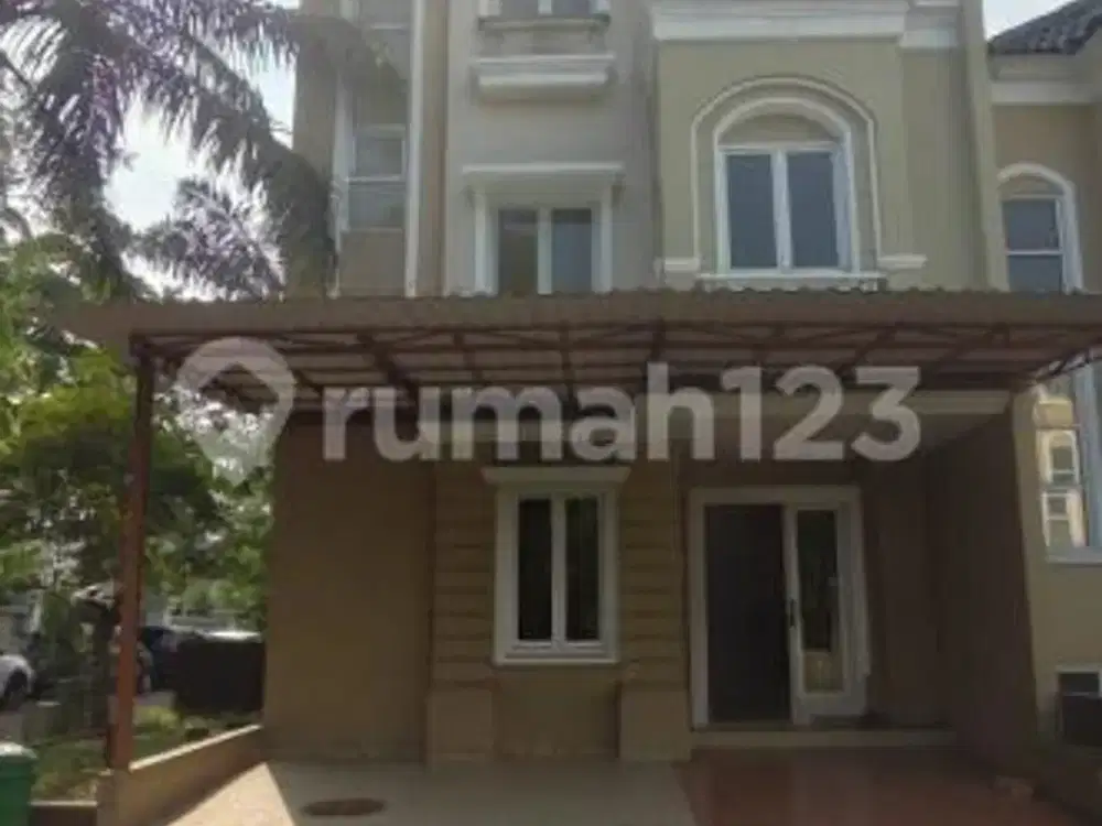 Disewakan Rumah 3 Lantai Posisi Hoek Siap Huni di Samara Village Gading Serpong