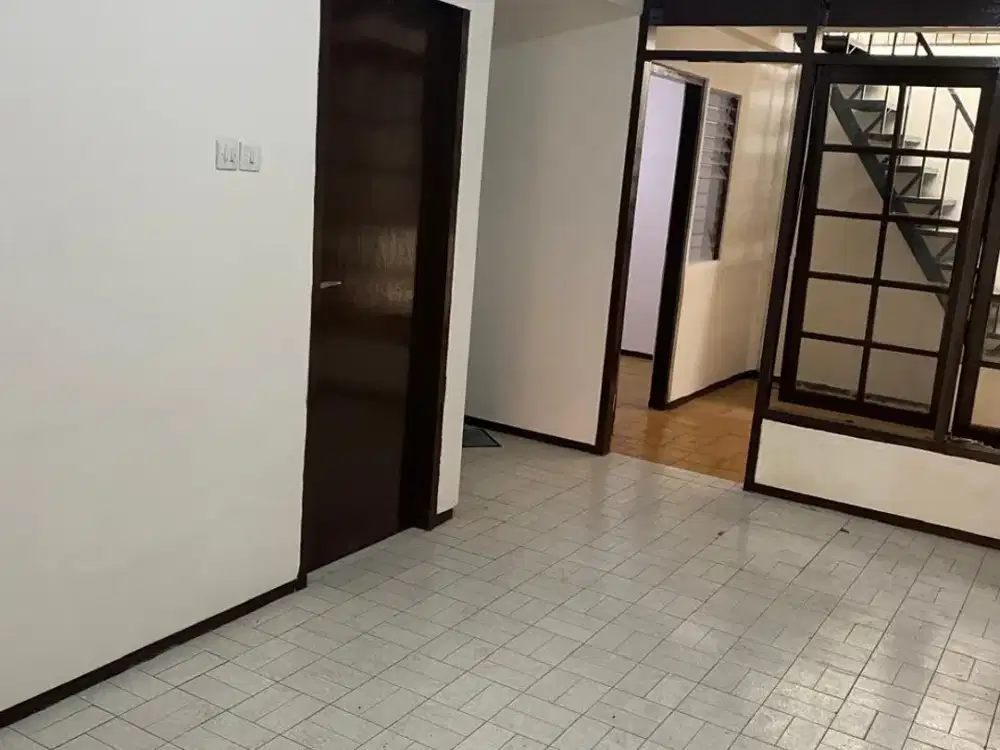 P Drw Disewakan Rumah 8x15 Kosongan di Duri Kosambi