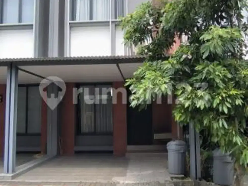 Disewakan Rumah 2 Lantai Furnished Siap Huni di Freja House BSD