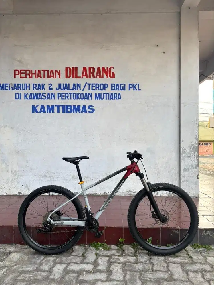 POLYGON XTRADA 5 TAHUN 2022