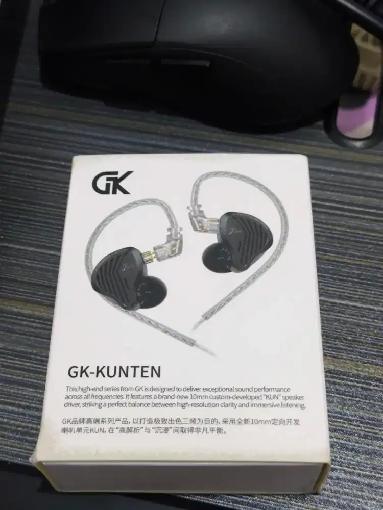 In ear monitor (IEM) Gk Kunten