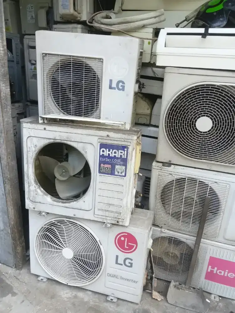 Lapak tempat daur ulang AC bekas dan rusak