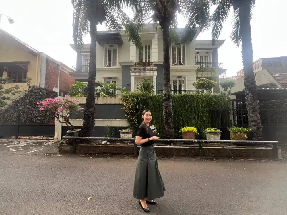 Rumah Mewah 2 Unit Lokasi Strategis di Cempaka Putih Jakarta Pusat