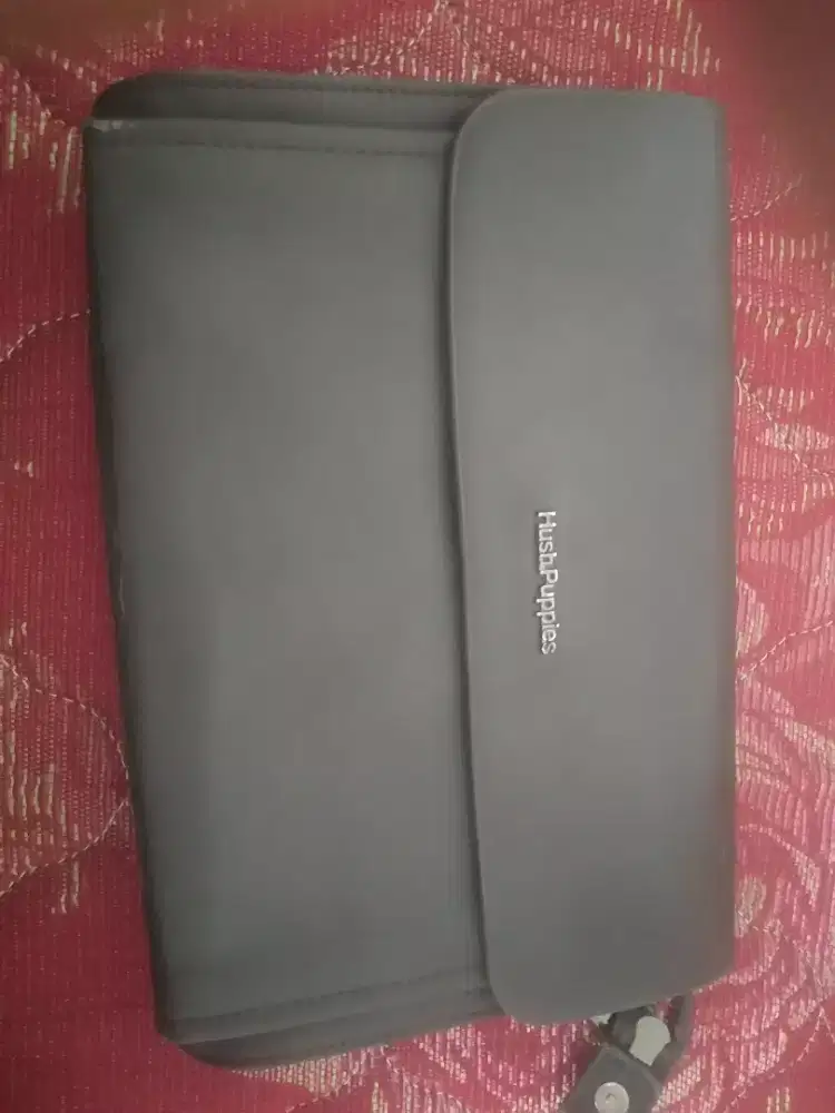 barangkali ad yg.minat tas Huspupies nya edisi jarang pake