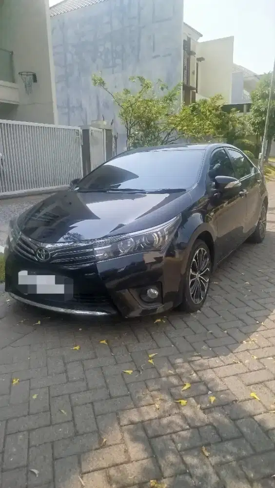Toyota Corolla Altis 2016