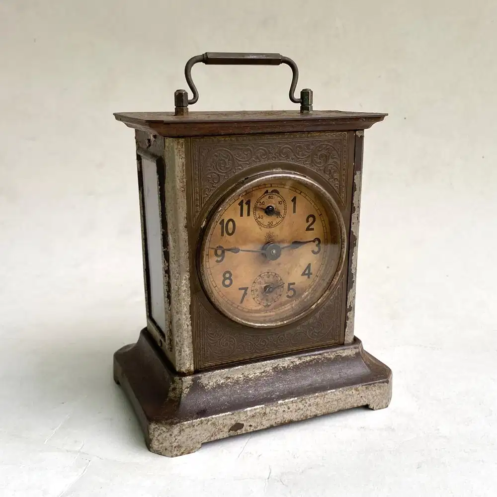 Jam Junghans tahun 1930an