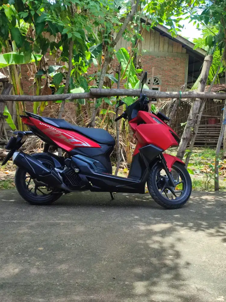 Dijual !!! Vario 160 CBS Merah , Pemakaian Wanita Odo 9 Ribu