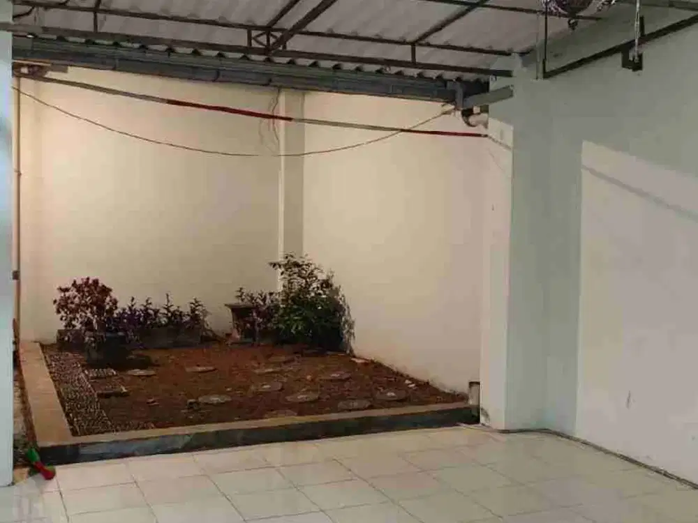 Disewakan Rumah Siap Huni di BSD Griya Loka Dekat Ps Modern