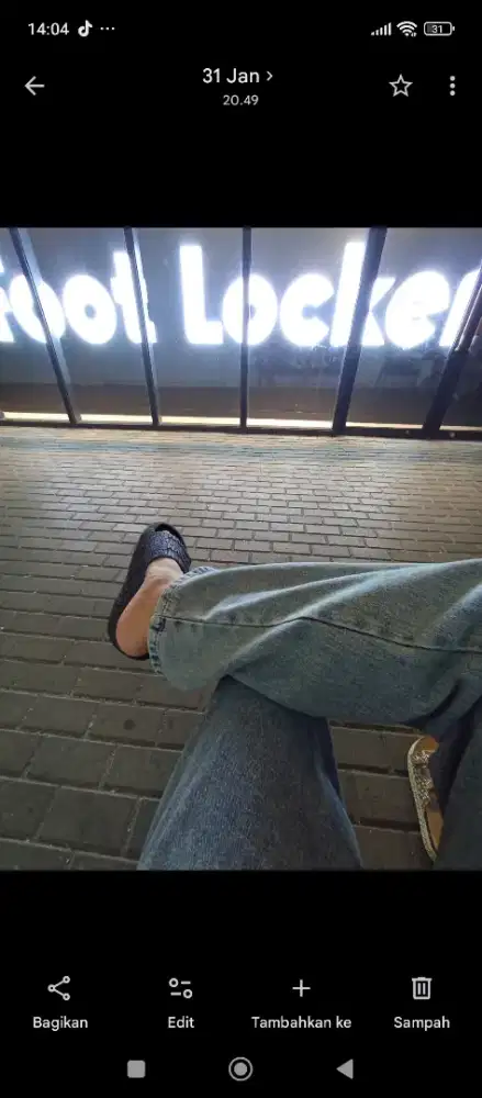 JINISO HANGOVERS 818 lose Denim jeans pria
