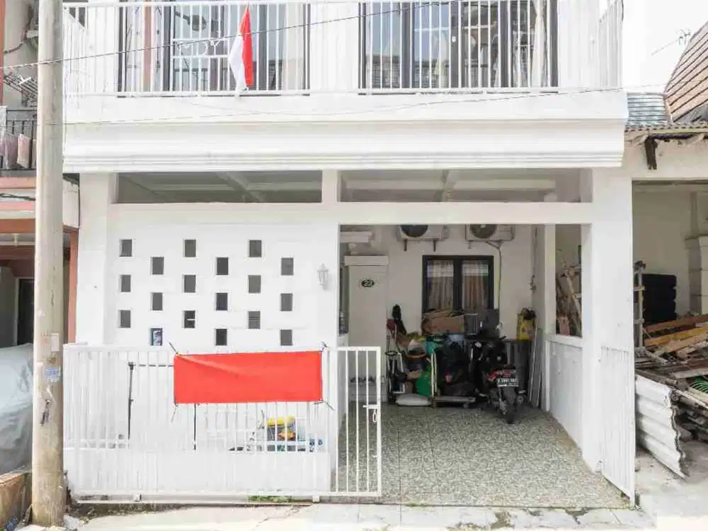 Rumah 2 Lantai Siap Huni Baru Baru Renov Di Taman Victoria Sentul City