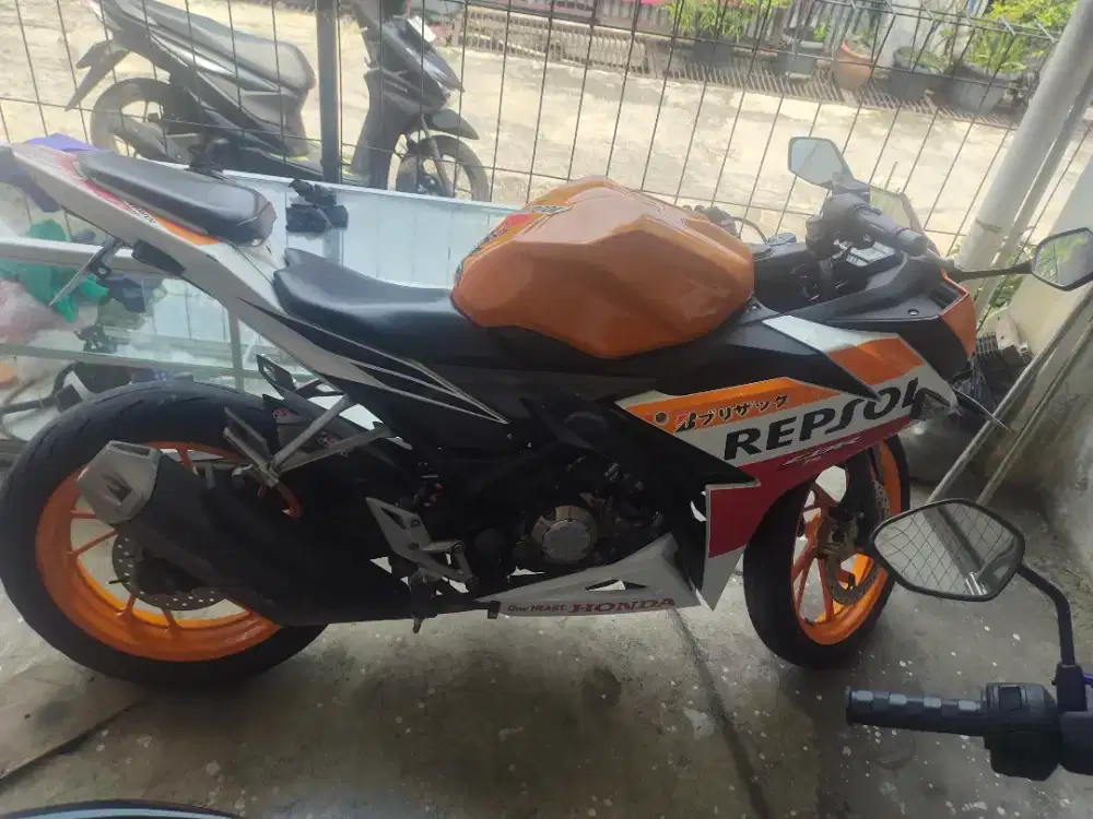 CBR 150R 2016 facilite pajak hidup panjang 2027 plat 2031 b Jakarta