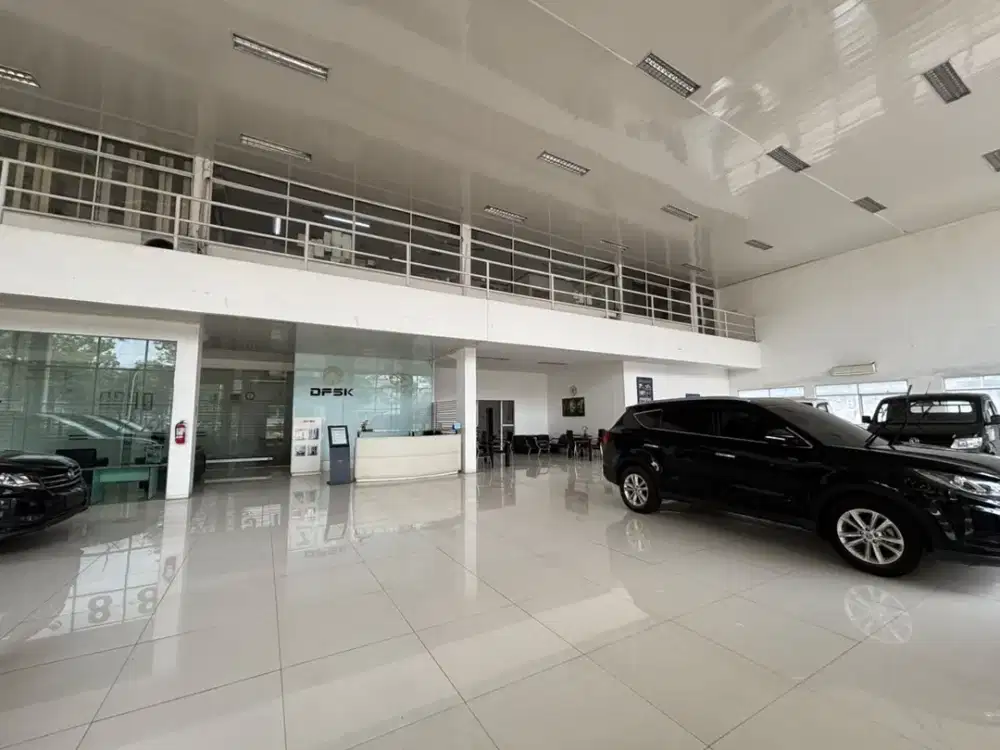 Ex Showroom Mobil di Bekasi – Cocok untuk Dealer, Bengkel & Usaha Otomotif