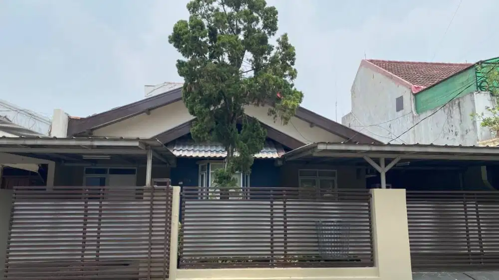 Jual rumah nyaman siap huni, lokasi strategis