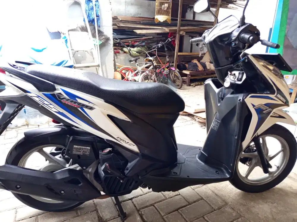 Vario KZR 125 2014
