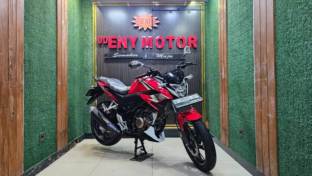 ENY MOTOR - GERCEP HONDA CB150R STREETFIRE TAHUN 2018 - KREDIT/CASH OK